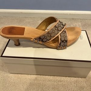 Coach signature “C” print sandals